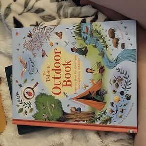 Usborne outdoor book **MOVING LAST CHANCE**